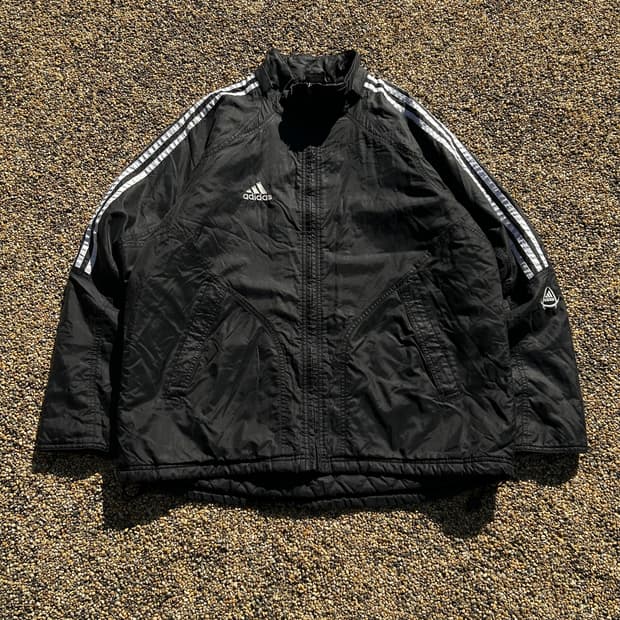 아디다스 블랙 바람막이 패딩 자켓