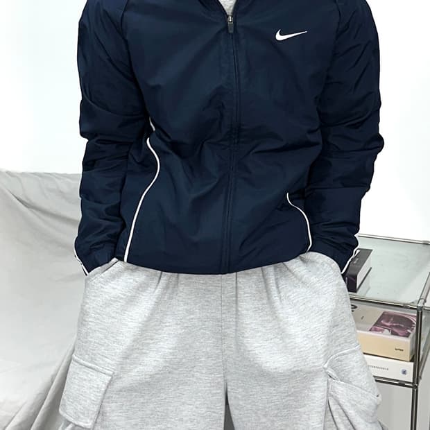 나이키 네이비 올드스쿨 바람막이 L