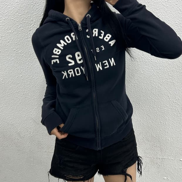아베크롬비 센터로고 네이비 후드집업 S