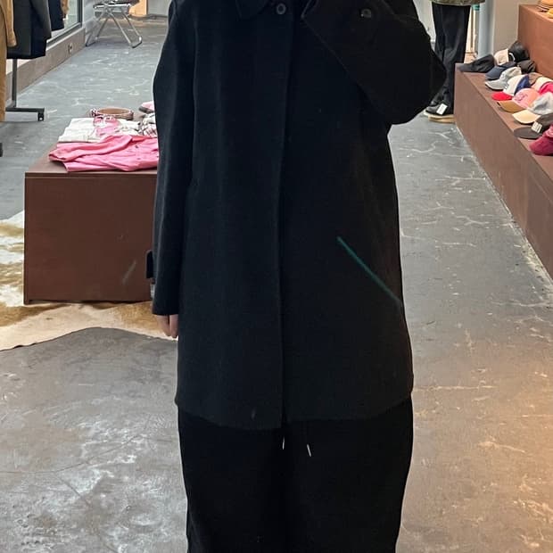 자방 미니멀 싱글 코트 H1916