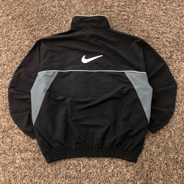 나이키 빅로고 올드스쿨 바람막이 자켓