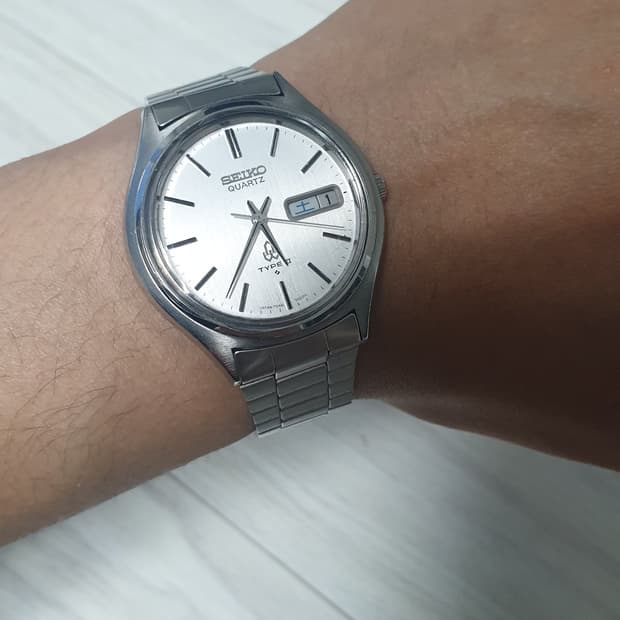 세이코 70s Type II 화이트 린넨 다이얼 빈티지 쿼츠