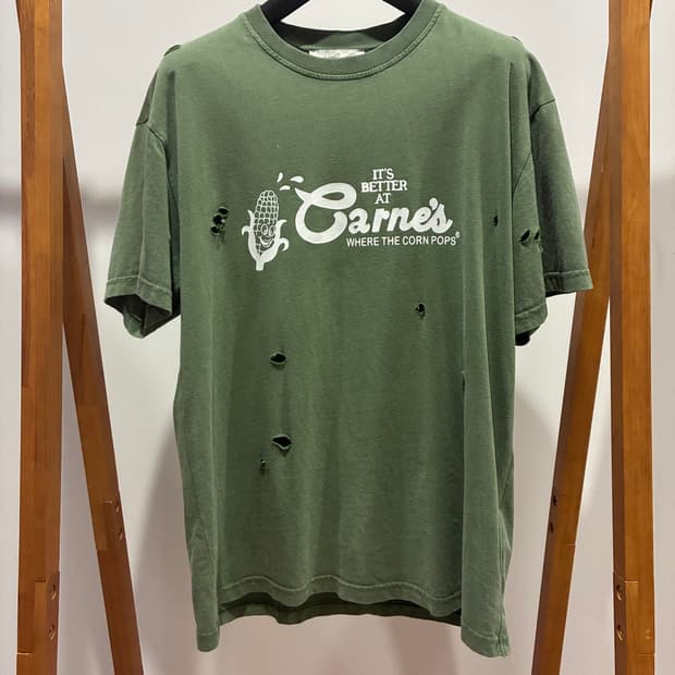 까르네볼렌테 Corns 반팔