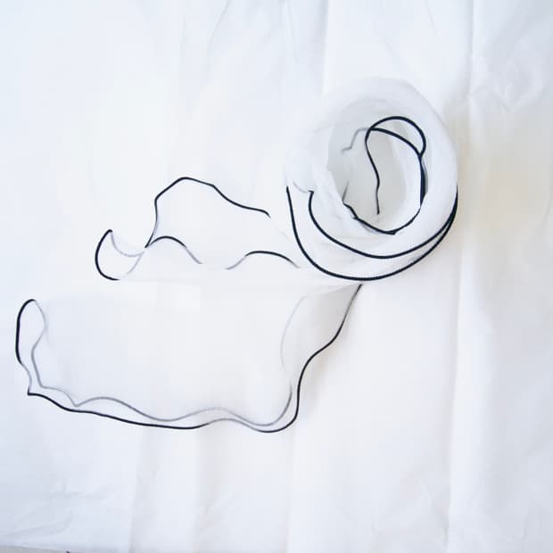 shirr white scarf 