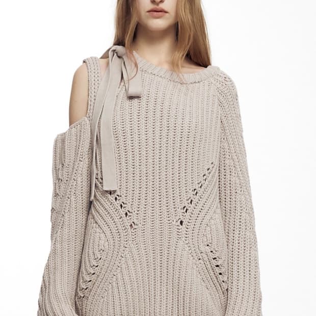 NACHE 나체 슬릿 니트 베이지