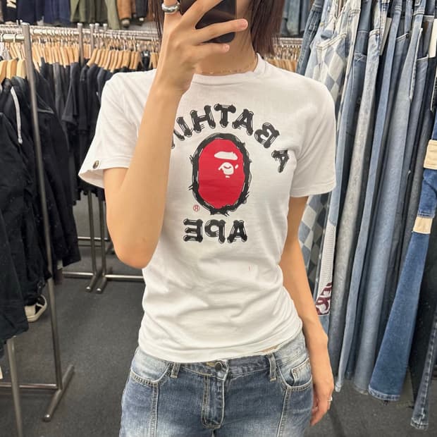 OS)베이프 브러쉬 컬리지 반팔