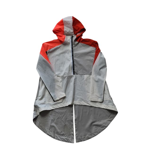 언더아머 바람막이