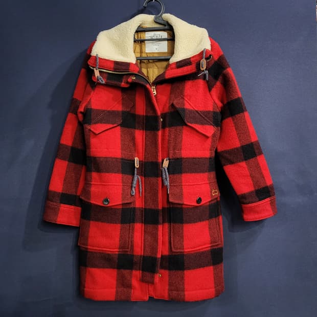 울리치X 아베크롬비 콜라보 울코트