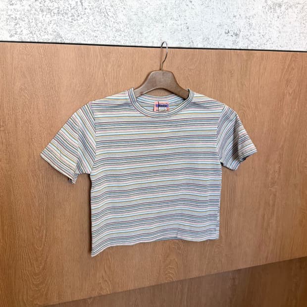 빈티지 라운드넥 크롭 반팔 티셔츠 멀티 스트라이프 패턴 디테일 루즈핏