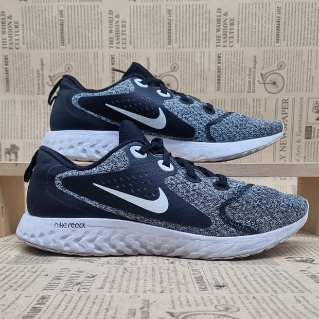 나이키 레전트 리액트 남성운동화 270