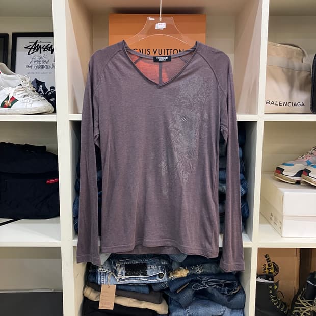 토네이도 마트 브이넥 롱슬리브 M