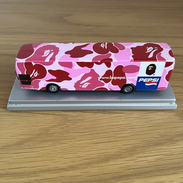 레어 Bape 베이프 펩시 콜라보 카모 버스 미니어쳐