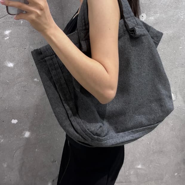 Comme des Garcons 꼼데가르송 트리콧 차콜 울 토트백