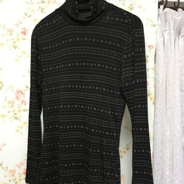 세미 시스루 노르딕패턴 목폴라