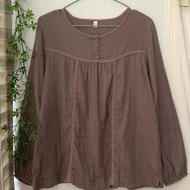 브라운 모리 레이스 티셔츠