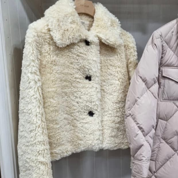 아떼바네사브루노 부클 자켓 38