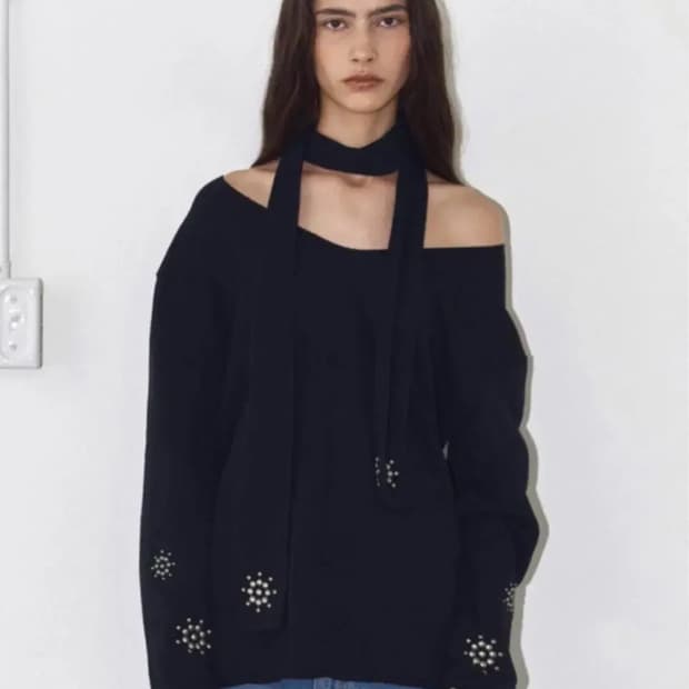 폴리수엠 스터드 플라워 탑