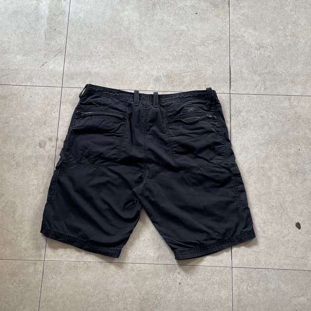 아르마니 익스체인지 블랙 카고 반바지