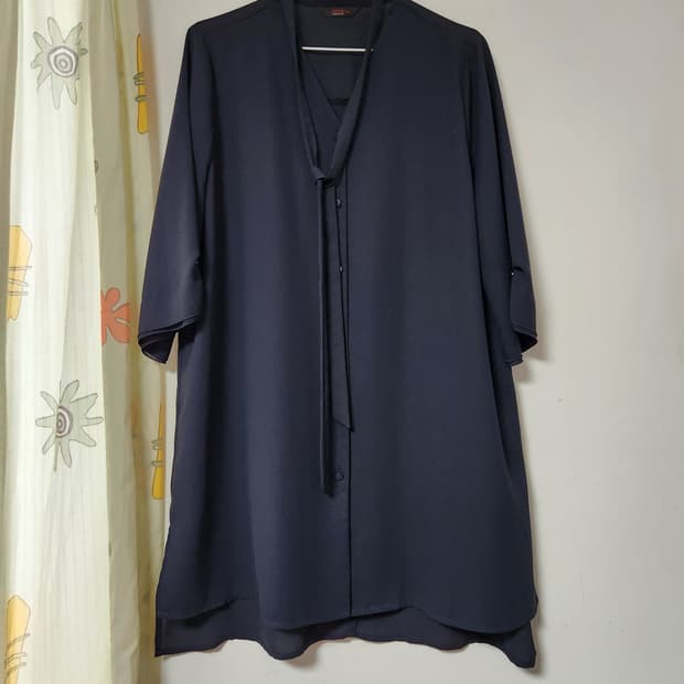 지센 네이비 롱 블라우스 100