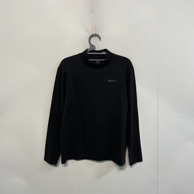 밀레 2022 남성 반폴라 티셔츠 100