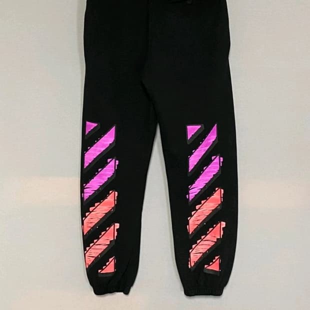 오프화이트 바지