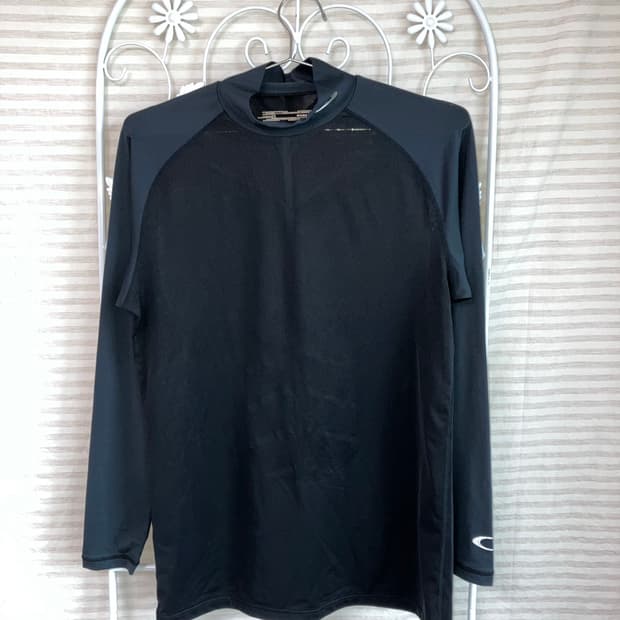 빈티지 블랙 오클리 롱슬리브 y2k 스트릿 갸루 펑키484