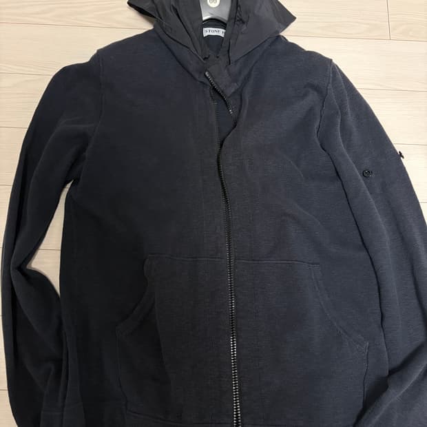 스톤아일랜드 나일론 후디드 니트 집업