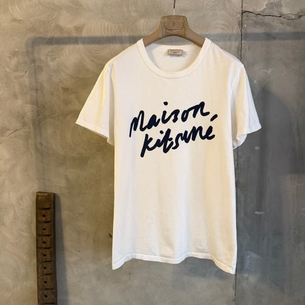 메종키츠네 레터링 티셔츠 100