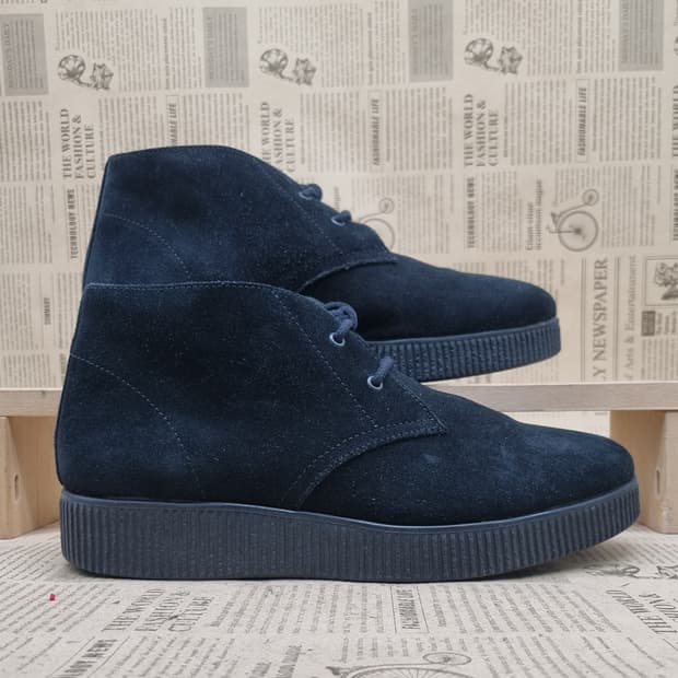 a.p.c 아페쎄 스웨이드 남성부츠260 굽4