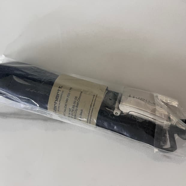 칼하트 WIP 클립 벨트 크롬 블랙