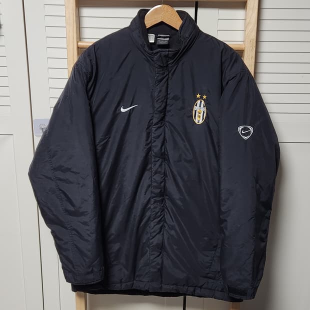 나이키 유벤투스 03-04 누빔 점퍼 필드 자켓