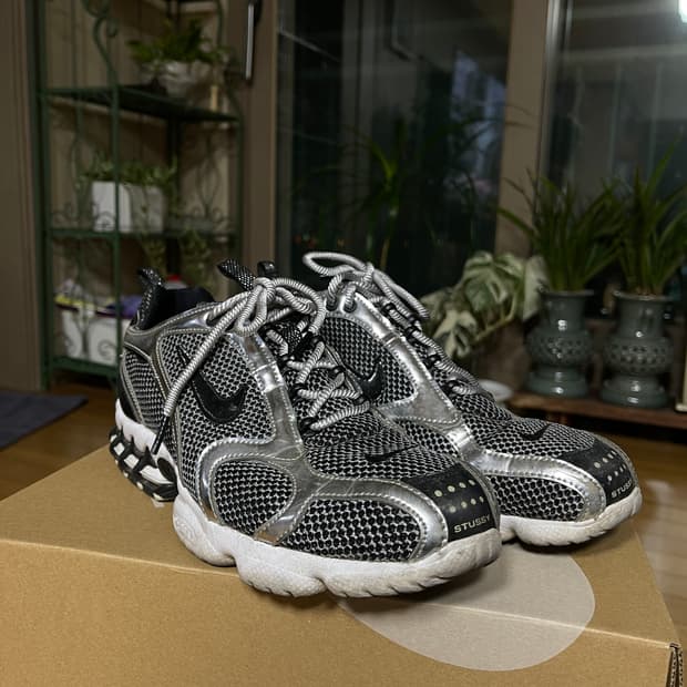 나이키스투시 줌 스피리돈 275 팝니다