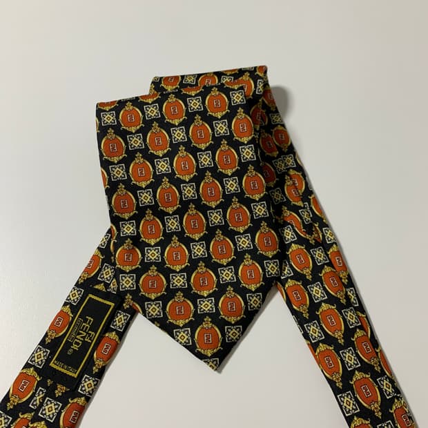 펜디(FENDI) 명품 정장넥타이 새상품급 FF모노그램 블랙컬러