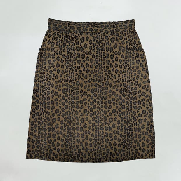펜디 레오파드 로고 스커트