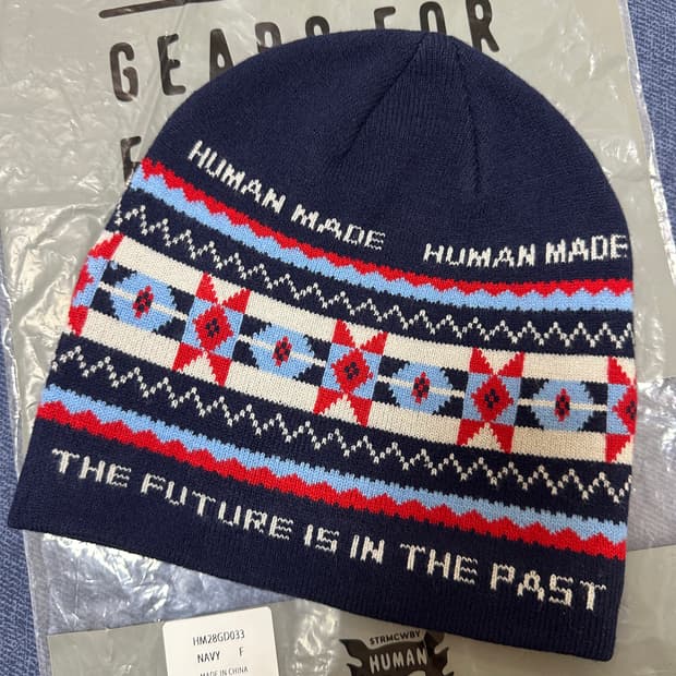 국내유일매물 휴먼메이드 자카드 비니 새상품