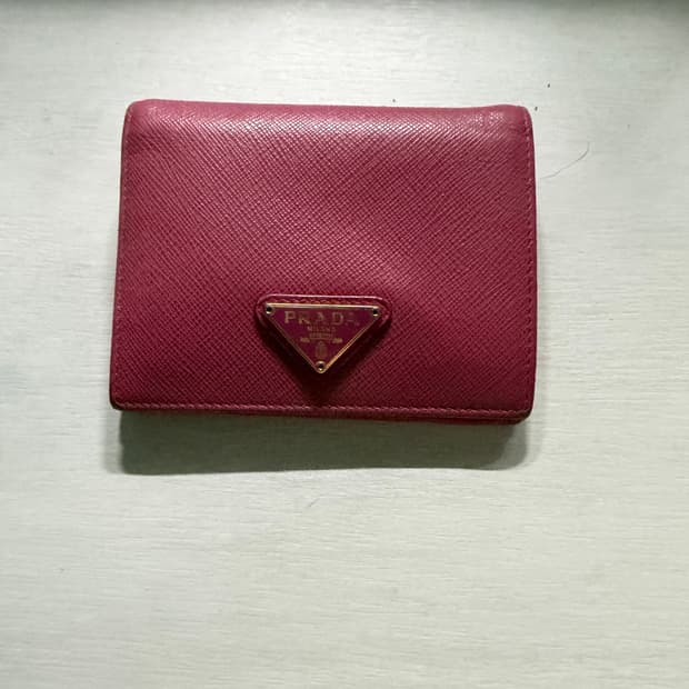 프라다 사파이어 반지갑