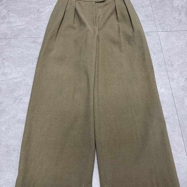 톰 그레이하운드 23FW