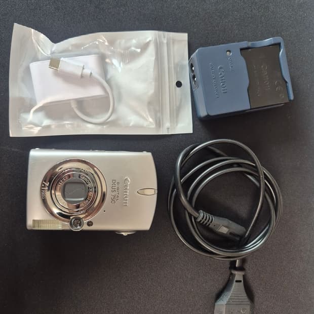 익서스 750 아일릿원희 디카