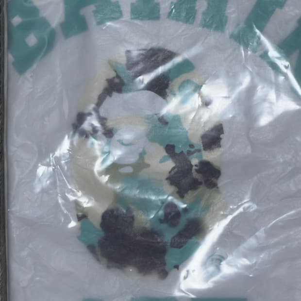 베이프 반팔티셔츠 xl