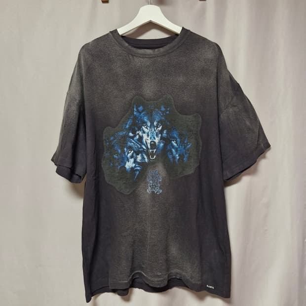 카미야 wolf distressed 티셔츠