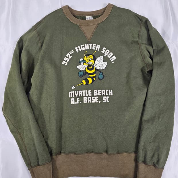 버즈릭슨맨투맨