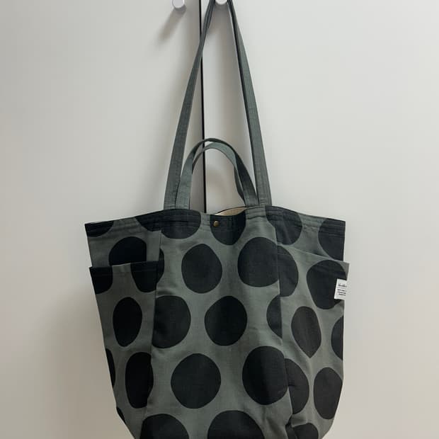 도트 땡땡이 무늬 캔버스 숄더백 토트백