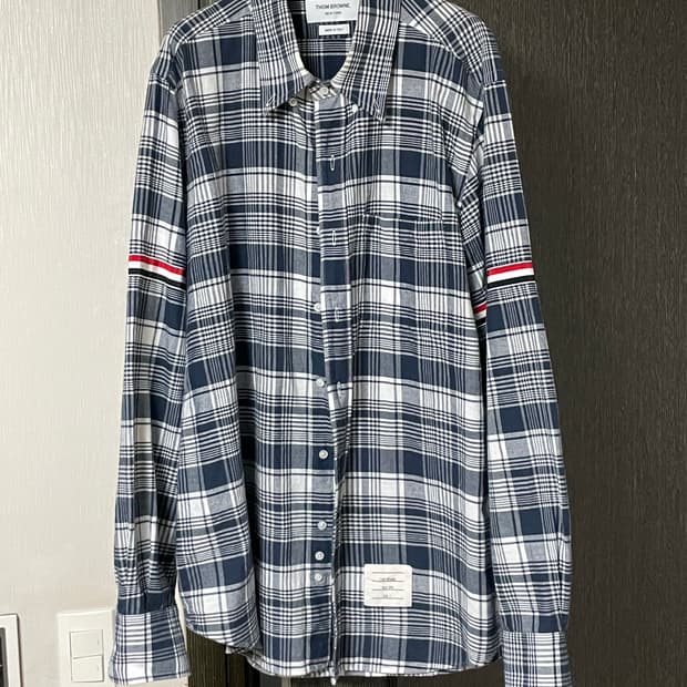 톰브라운 체크 암밴드 셔츠 4사이즈