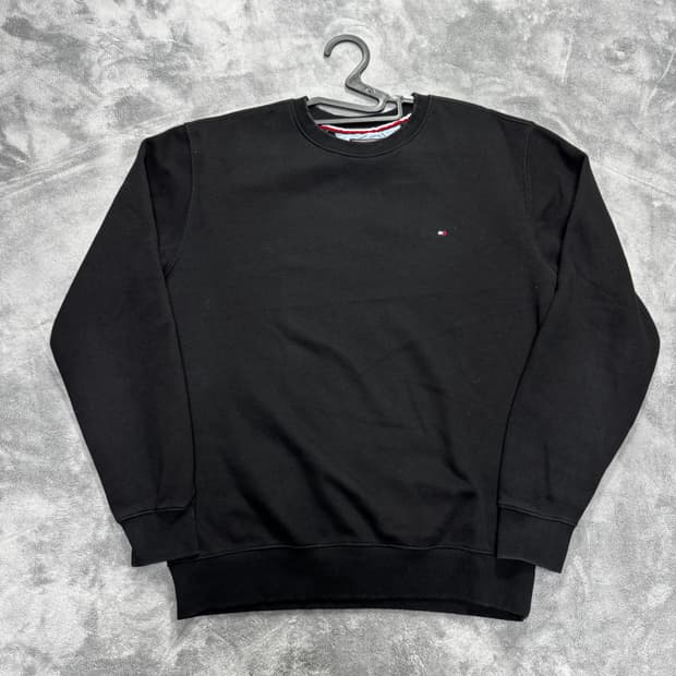 타미힐피거 맨투맨