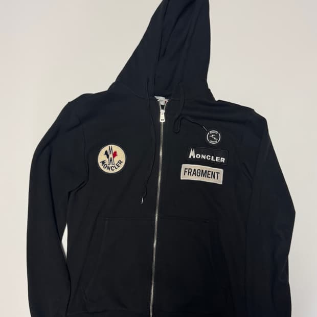 몽클레어 리메이크 커스텀 패치 후드집업 M 블랙