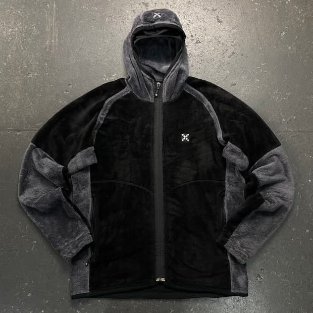 105 몬츄라 후리스 