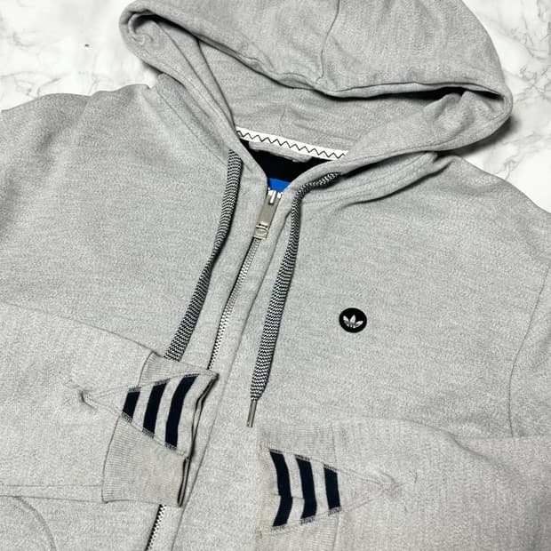 아디다스 삼선 라이트그레이 후드집업 자켓