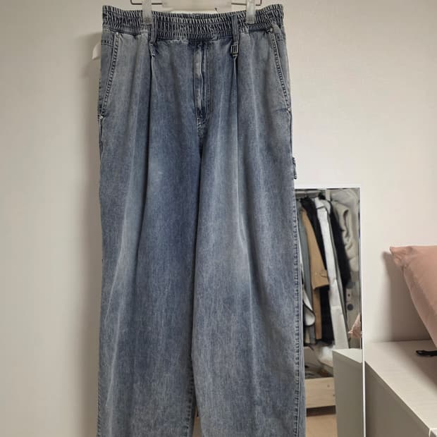 우영미 25ss 원턱 밴딩 데님 팬츠 50