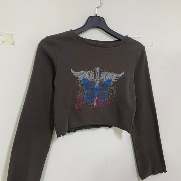 재패니즈빈티지 크롭 나비 프린팅 긴팔 티셔츠