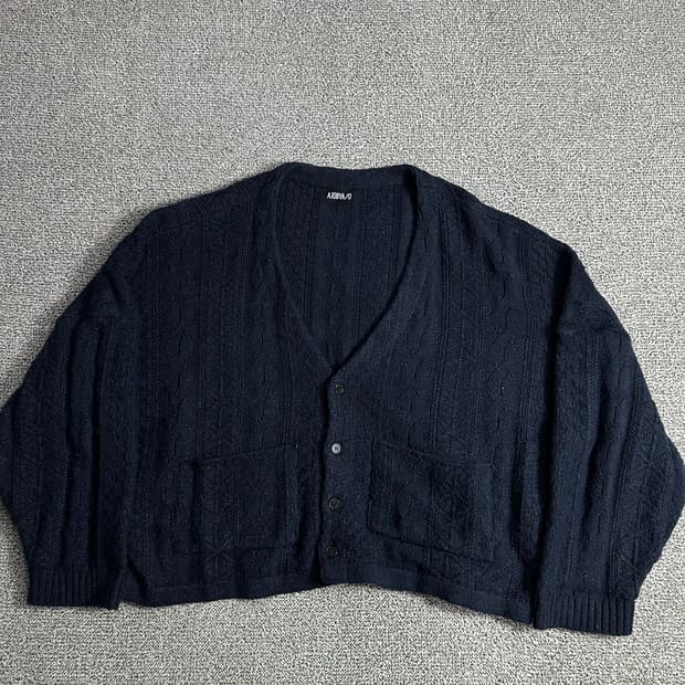아조바이아조 네이비 가디건 니트